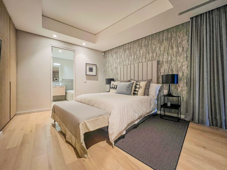 4 Bedroom Property for Sale in Clifton Western Cape